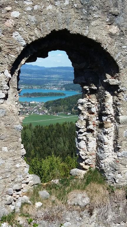 Appartement - Ferienwohnungen - Gaestehaus Gabriele Drobollach am Faakersee Szoba fotó